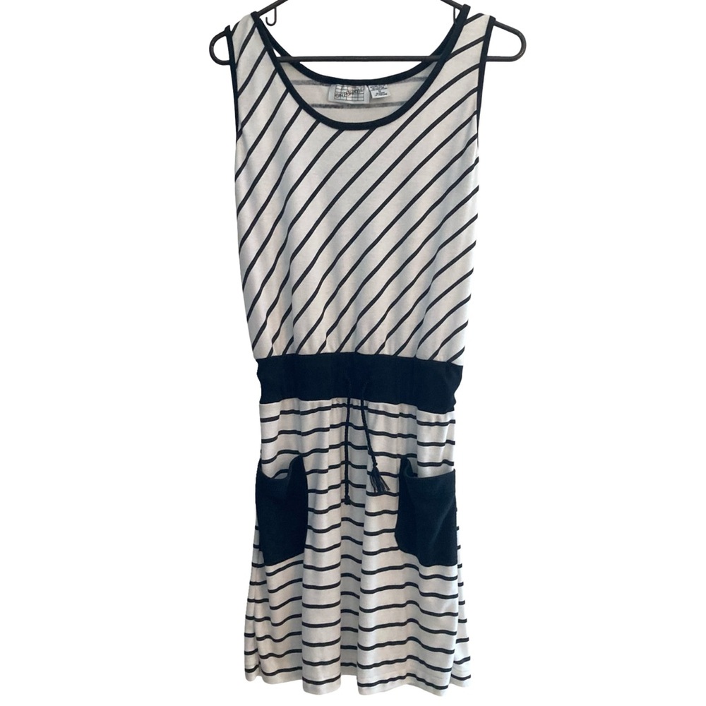 Vintage On Purpose Black and White Strip Short Sleeve Dress Size L